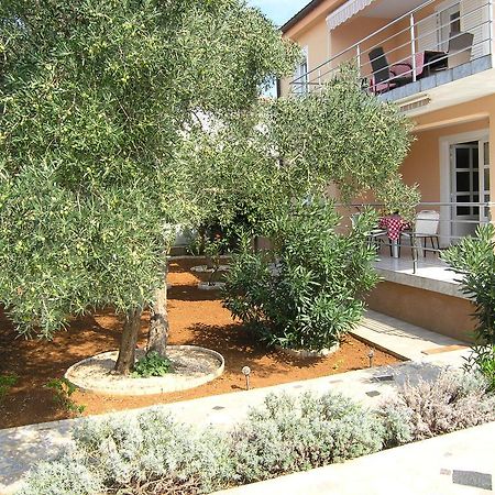 קרק Apartmani Bakran מראה חיצוני תמונה