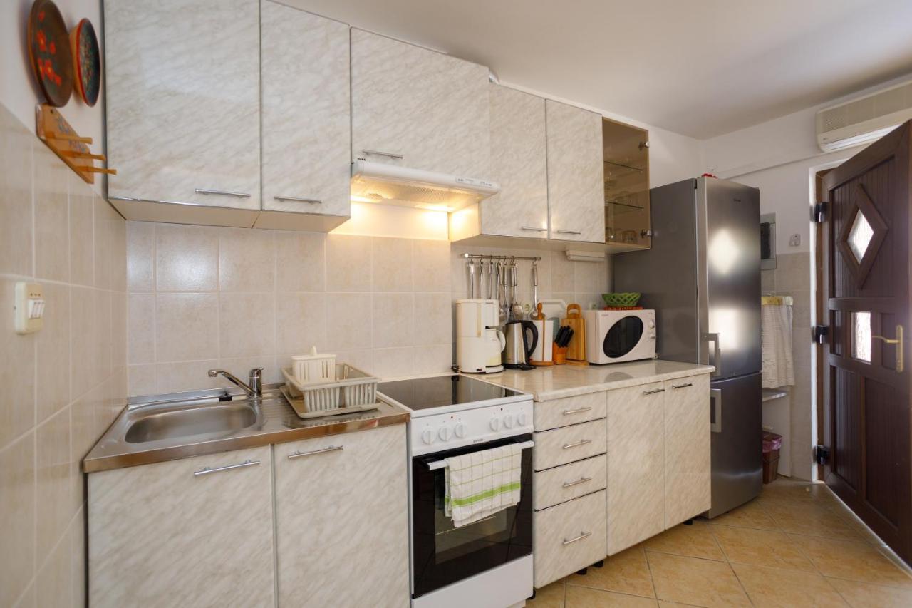 קרק Apartmani Bakran מראה חיצוני תמונה