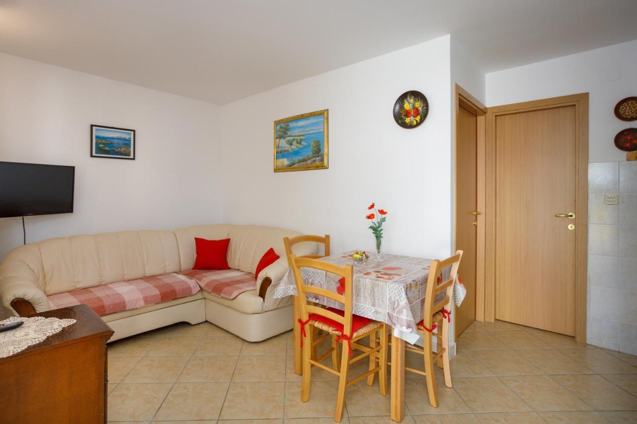 קרק Apartmani Bakran מראה חיצוני תמונה