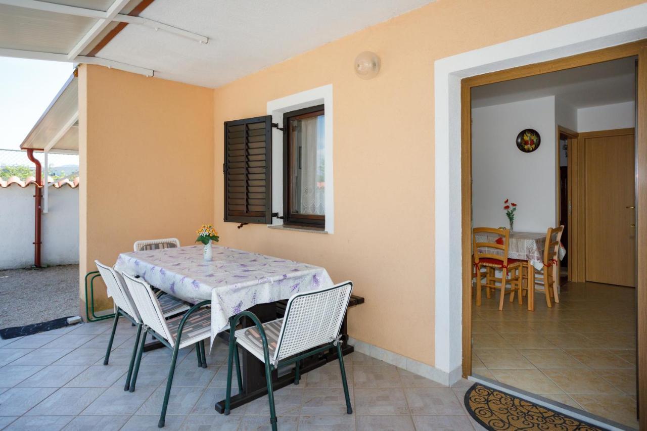 קרק Apartmani Bakran מראה חיצוני תמונה